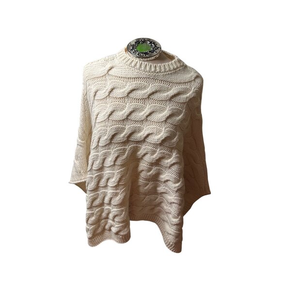 Cocogiò Chunky Cable knit Wool blend Ivory Poncho Cape O/S Cottagecore Coquet - Picture 4 of 11